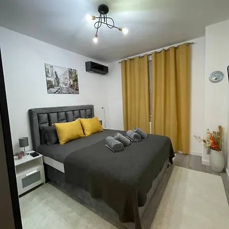 Aida Apartment *